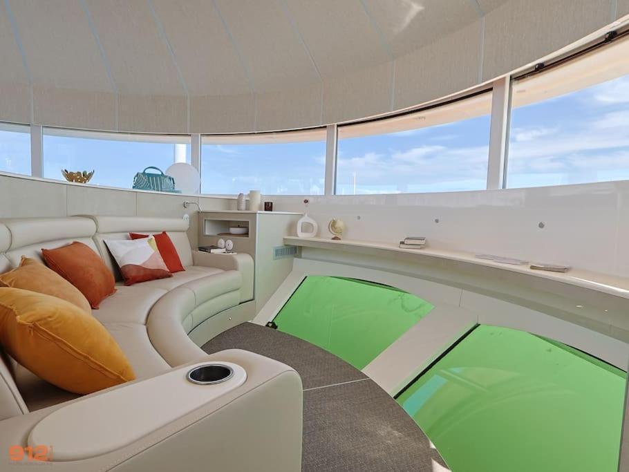 Anthenea Suite Hoteliere Flottante Perros-Guirec Exteriér fotografie